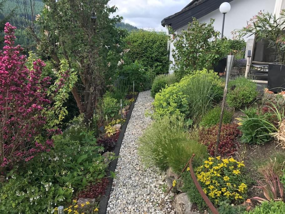 Privatwohnung Mit Terrasse Zum Relaxen * Lennestadt